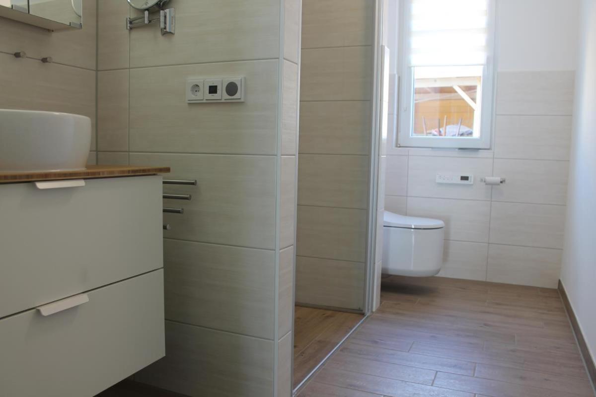 Ferienwohnung De Windroos Born Extérieur photo