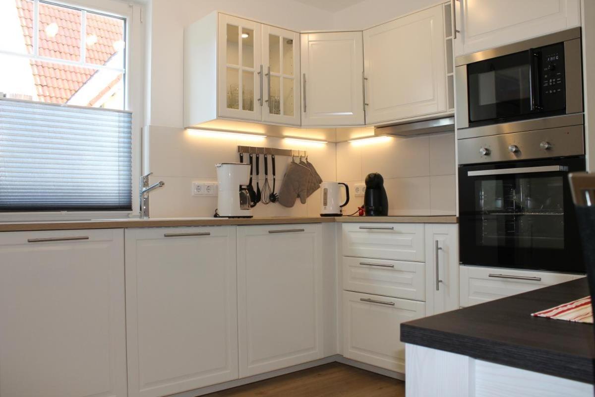 Ferienwohnung De Windroos Born Extérieur photo